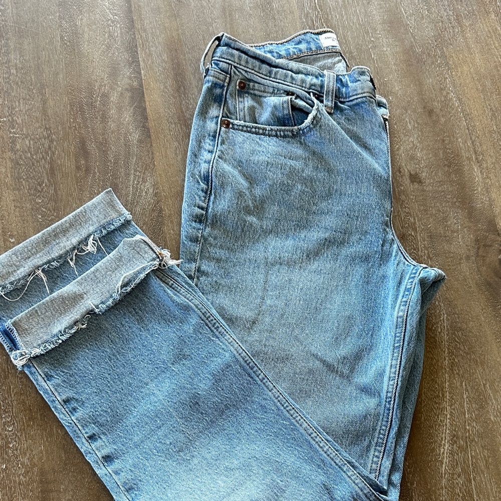 Abercrombie & Fitch Blue Cropped Jeans